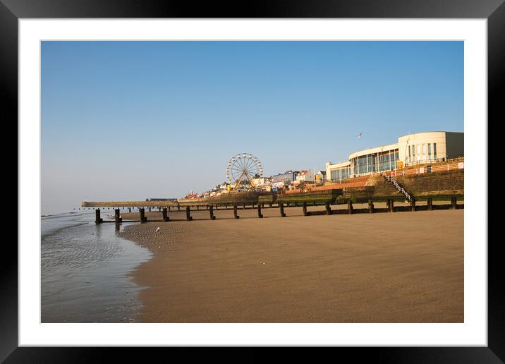 Bridlington Seafront Framed Mounted Print by Steve Smith