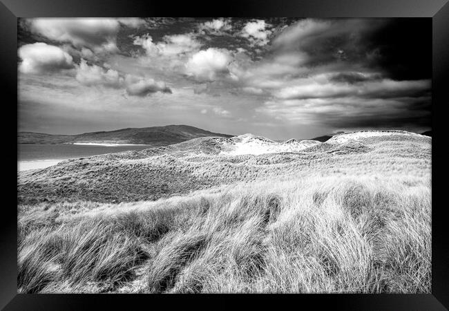 Luskentyre: A Turquoise Paradise Beach. Framed Print by Steve Smith