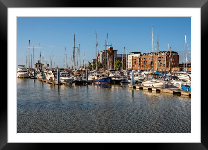Hull Marina Framed Mounted Print by Steve Smith