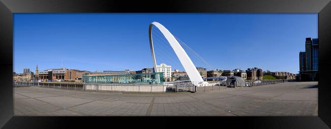 Gateshead Millennium Bridge Framed Print by Steve Smith