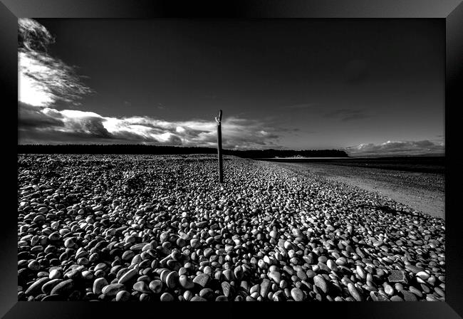 Findhorn Beach Framed Print by Steve Smith