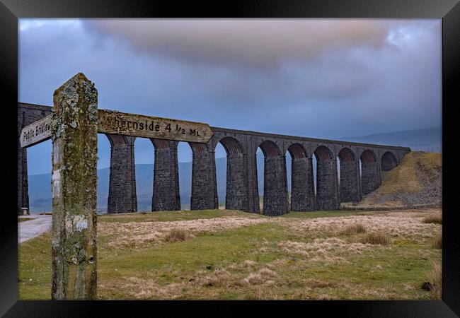 Ribblehead Viaduct Framed Print by Steve Smith