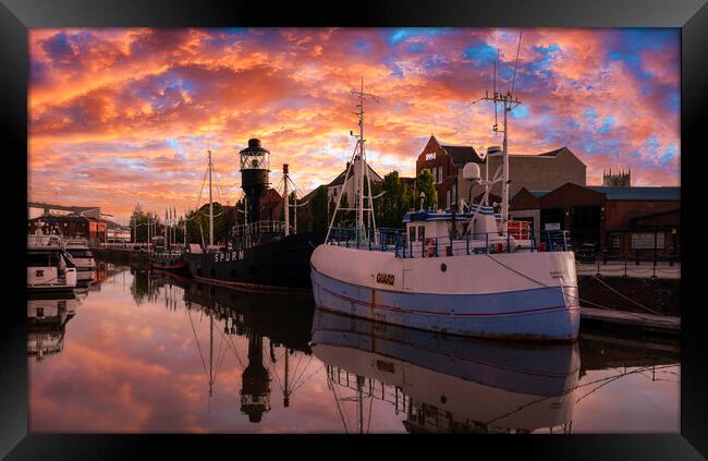 Sunset at Hull Marina  Framed Print by Tim Hill