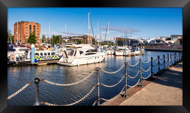 Hull Marina to Murdoch's Connection Framed Print by Tim Hill