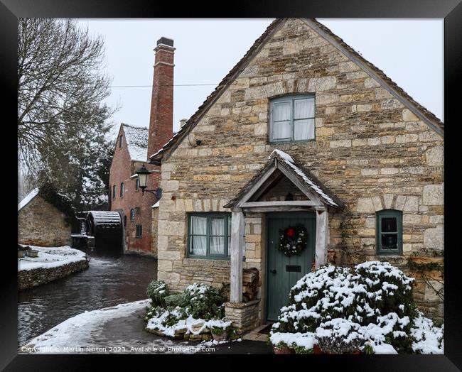 Christmas cottage Framed Print by Martin fenton