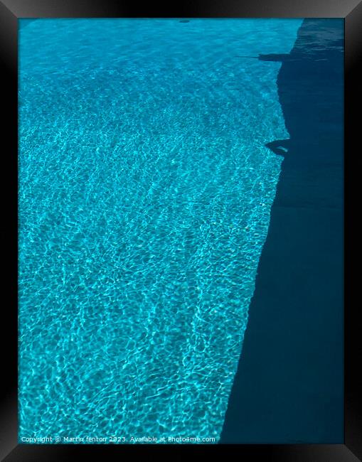 Blue infinity pool Framed Print by Martin fenton