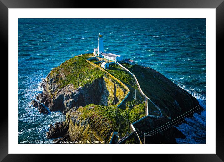 South Stack Lighthouse Framed Mounted Print by Ian Donaldson
