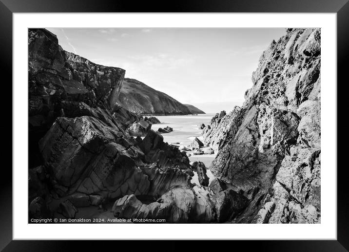 On the Rocks Framed Mounted Print by Ian Donaldson