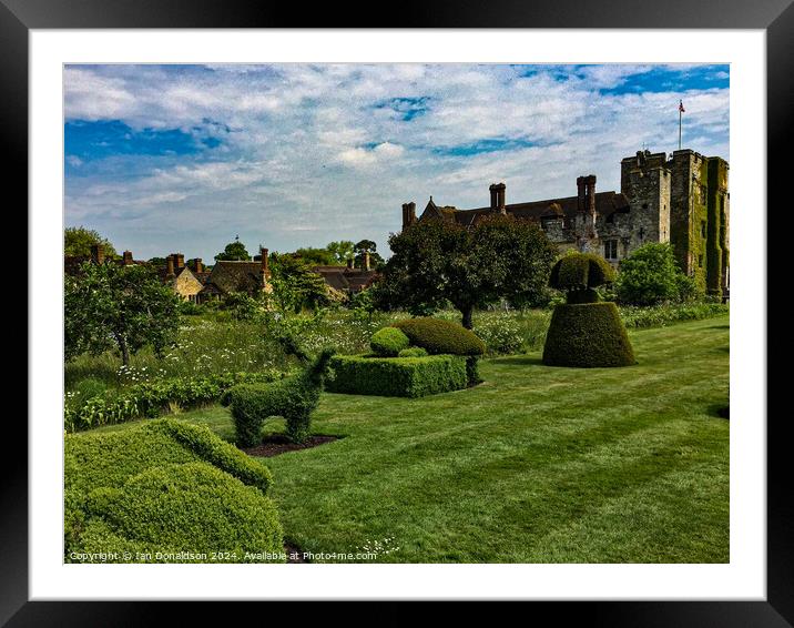 Hever Castle Framed Mounted Print by Ian Donaldson
