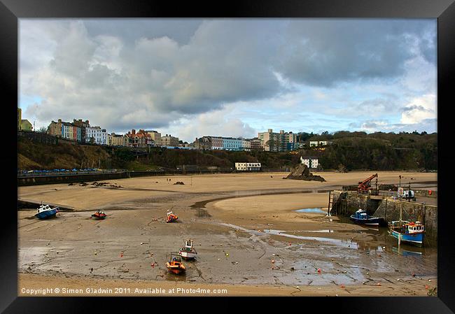 Tenby Harbour Framed Print by Simon Gladwin