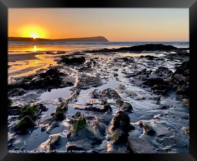 Sunset at Newport Sands, Pembrokeshire, Wales Framed Print by Suze_ scapes