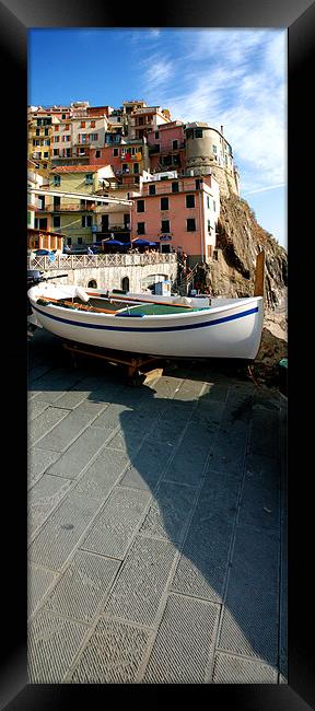 CINQUE TERRE, ITALY Framed Print by Eamon Fitzpatrick