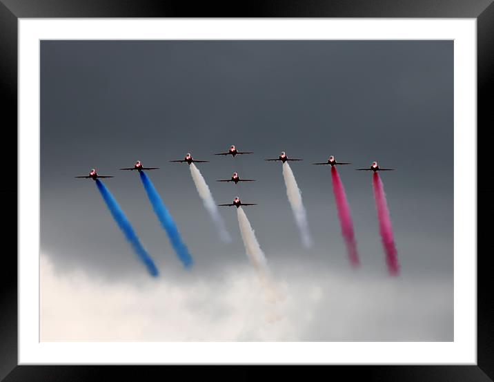 Red Arrows Framed Mounted Print by Dave Hayward