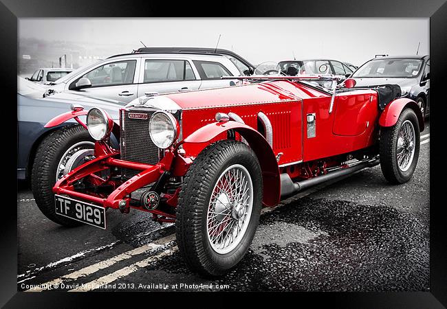 Invicta Red Gauntlet 1932 Framed Print by David McFarland