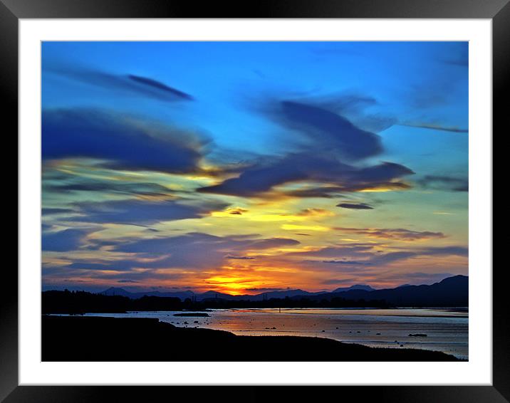 The River Forth At Sundown. Framed Mounted Print by Aj’s Images