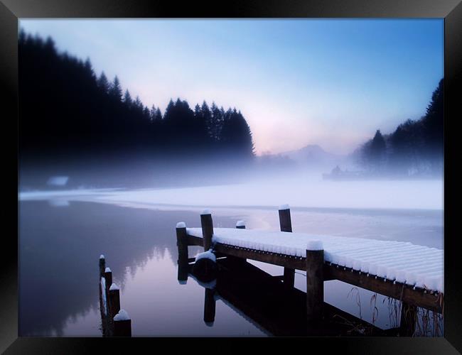 Winter Blues. Framed Print by Aj’s Images