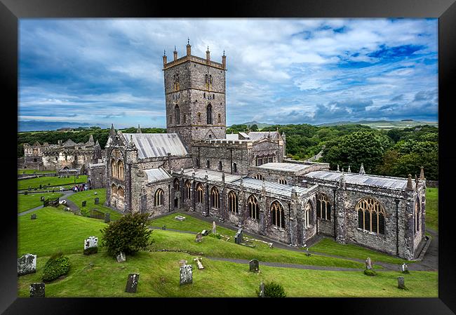 St Davids Cathedral, Pembrokeshire Framed Print by Stephen Mole