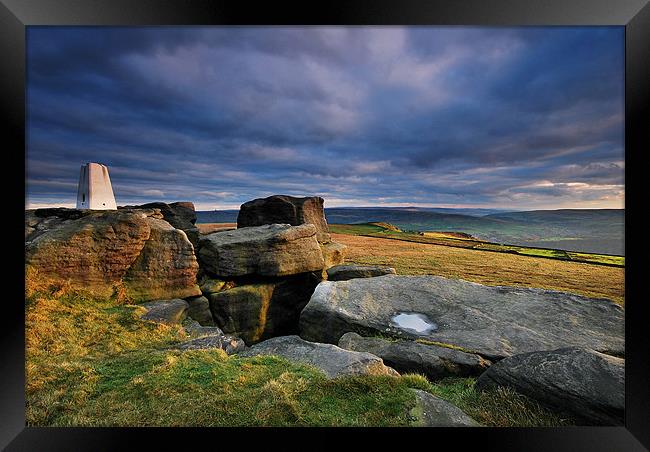 Trigg Point. The Great Bridestones. Framed Print by Martin Appleby