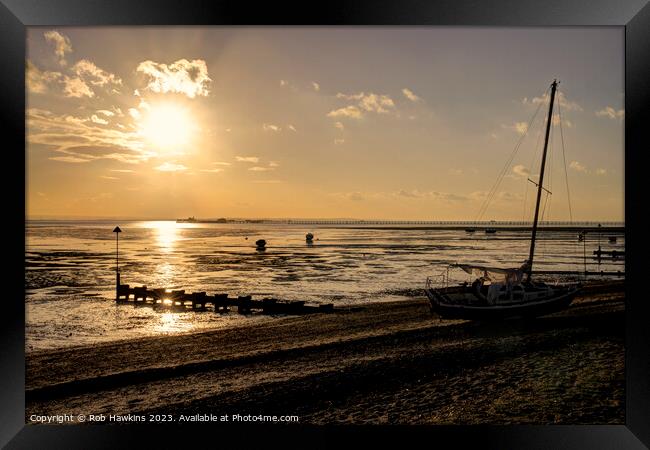 Southend Beach sunset  Framed Print by Rob Hawkins