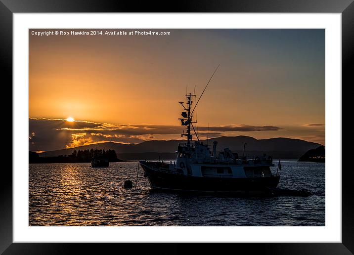  Oban Boat Sunset  Framed Mounted Print by Rob Hawkins