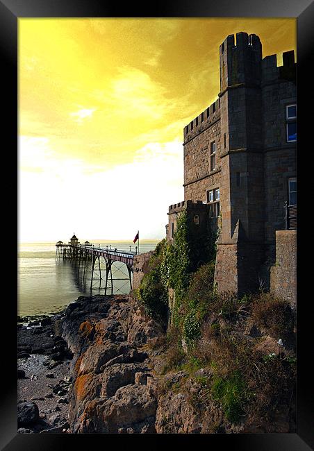 Clevedon Pier Framed Print by Rob Hawkins