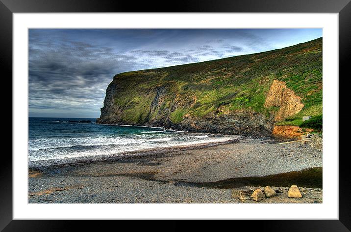 Cliffs of Crackington Haven Framed Mounted Print by Rob Hawkins