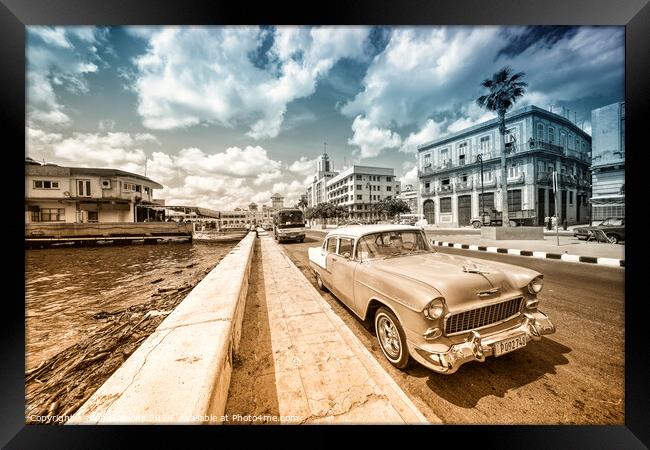 Havana Classic Toned  Framed Print by Rob Hawkins