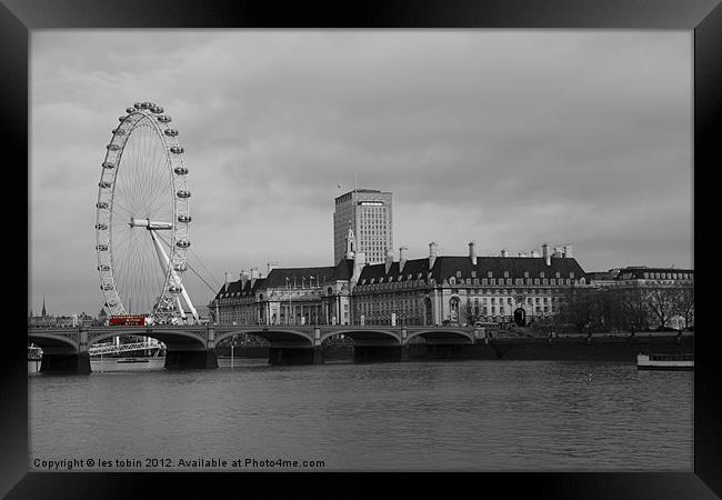 London Eye Framed Print by les tobin
