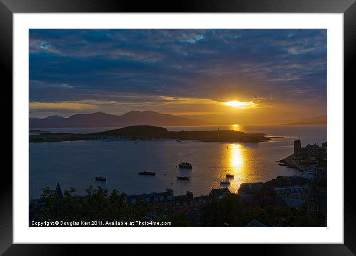 Sunset on Oban Bay. Framed Mounted Print by Douglas Kerr