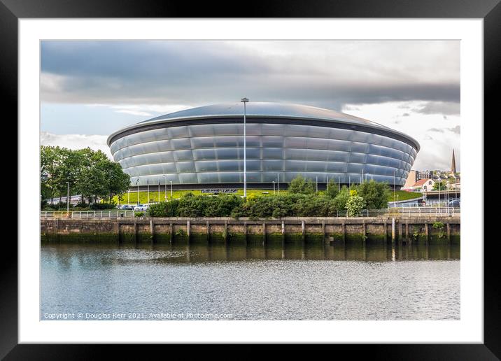 SSE Hydro Exhibition and concert venue in Glasgow Framed Mounted Print by Douglas Kerr