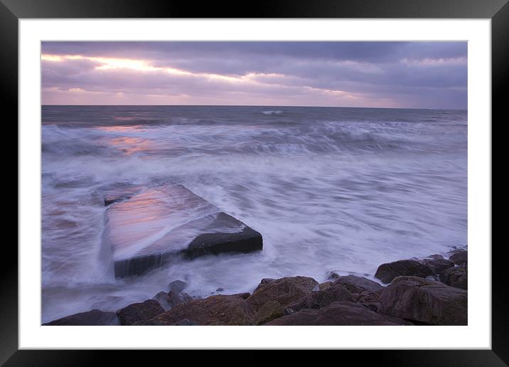 Ballyconnigar Strand at dawn, County Wexford. Framed Mounted Print by Ian Middleton
