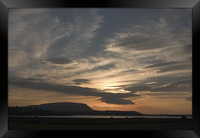 Sunset over Sligo Bay Framed Print by Ian Middleton