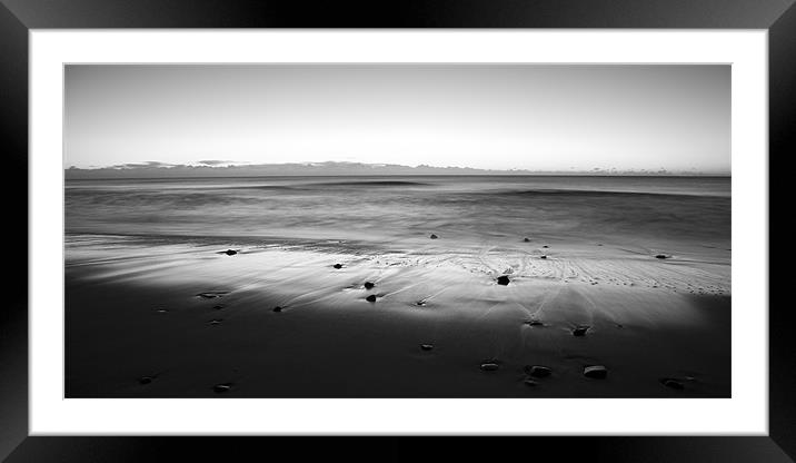 Welcoming the dawn Framed Mounted Print by Ian Middleton