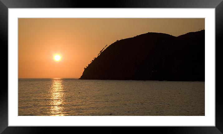 Levanto sunsets Framed Mounted Print by Ian Middleton