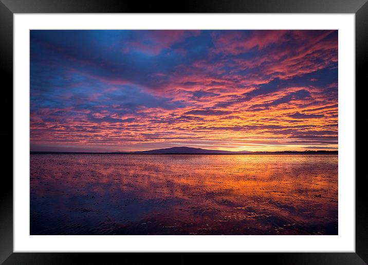 SCOTLANDS GOLDEN HOUR Framed Mounted Print by chris thomson