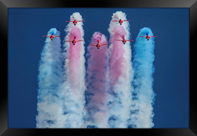 Red Arrows roll out 2 Framed Print by Oxon Images