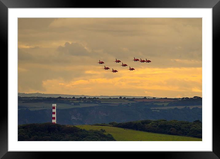  Red Arrows at Fowey 2014 Framed Mounted Print by Oxon Images