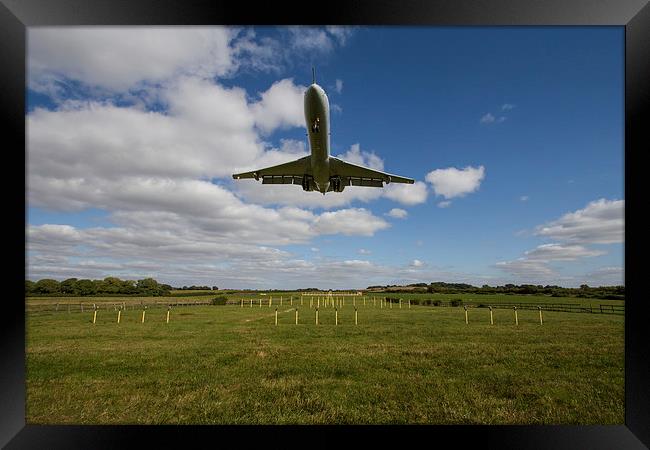  Vickers VC10 Landing Brize Norton Framed Print by Oxon Images