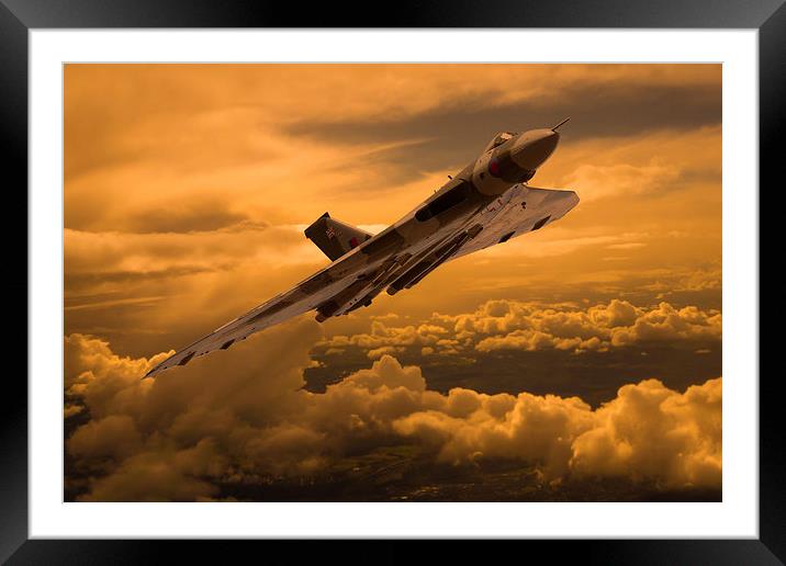  Vulcan XH558 sunset climb Framed Mounted Print by Oxon Images