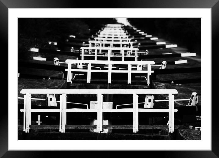 Caen Hill lock black and white Framed Mounted Print by Oxon Images