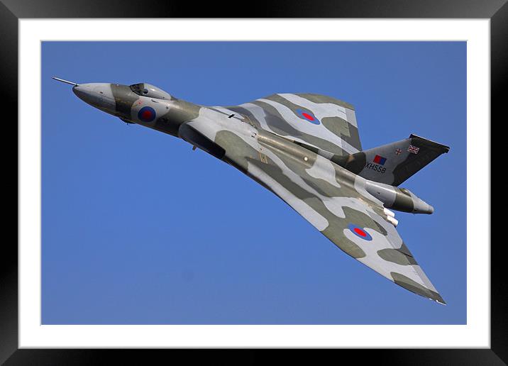 Avro Vulcan Bomber XH558 at RIAT Air Show Framed Mounted Print by Oxon Images