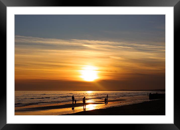  setting of the sun at the beach Framed Mounted Print by Oxon Images
