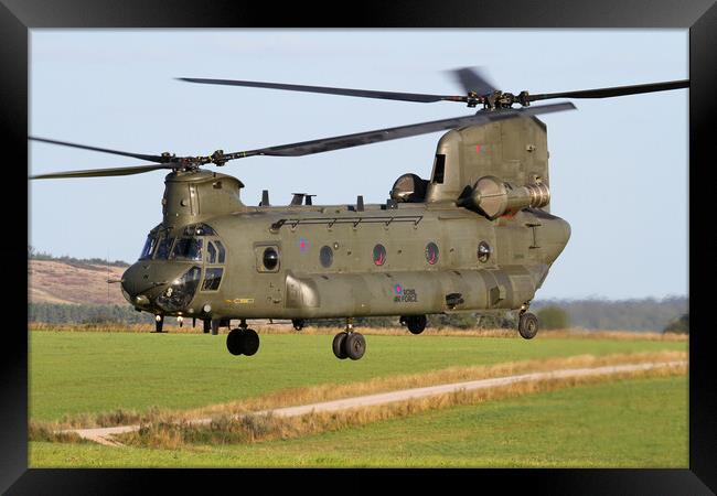 RAF Chinook on Salisbury Plain Framed Print by Oxon Images