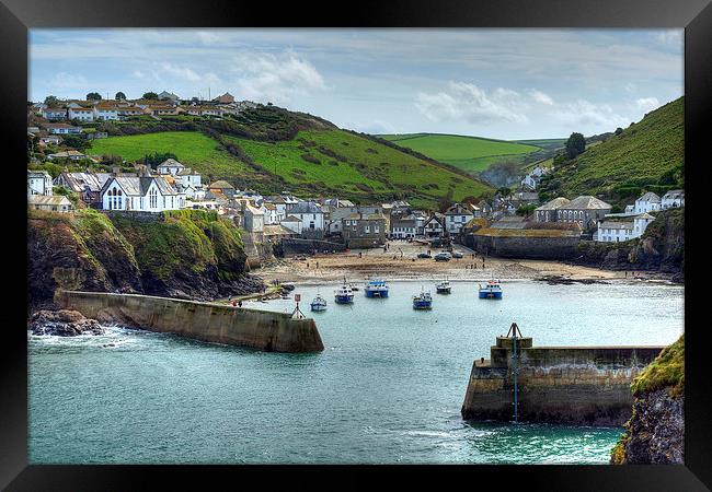 Port Isaac Harbour Framed Print by David Wilkins