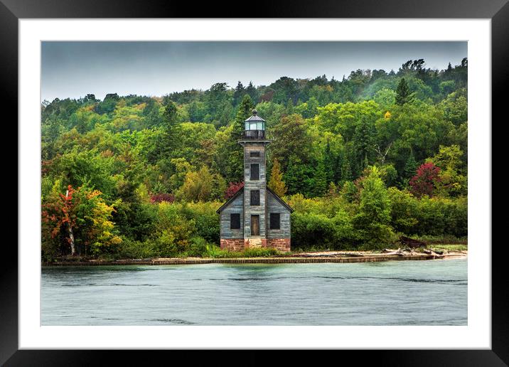 East Channel Lighthouse. Framed Mounted Print by David Hare