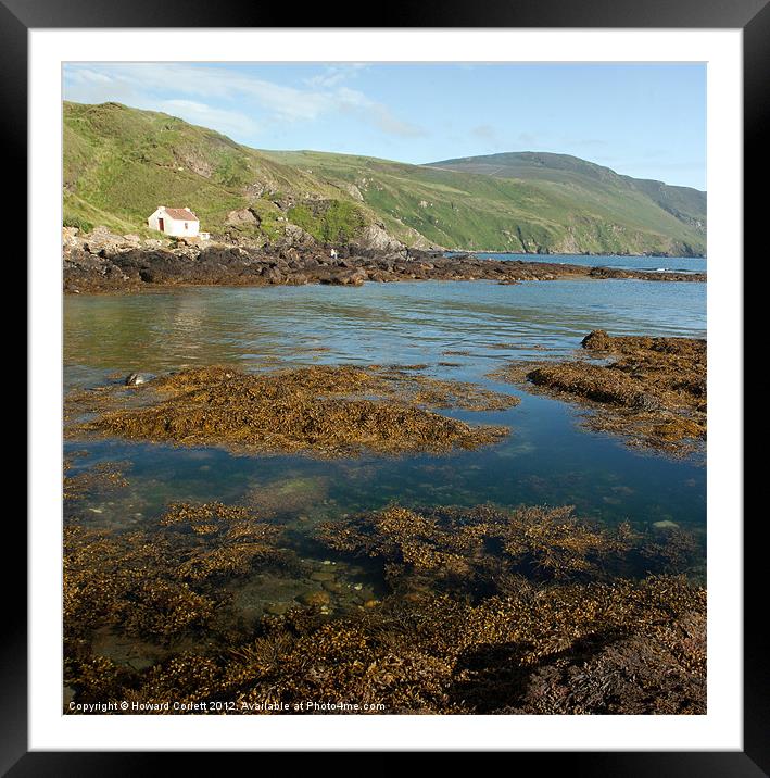 Niarbyl Panorama Framed Mounted Print by Howard Corlett