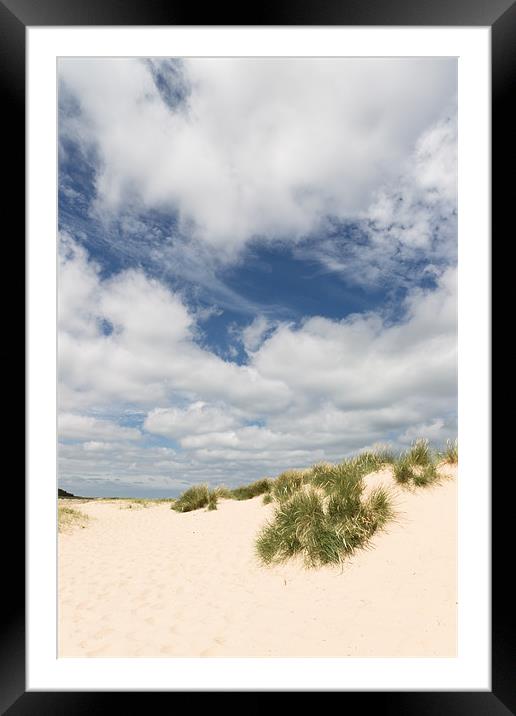 Dunes Framed Mounted Print by Simon Wrigglesworth