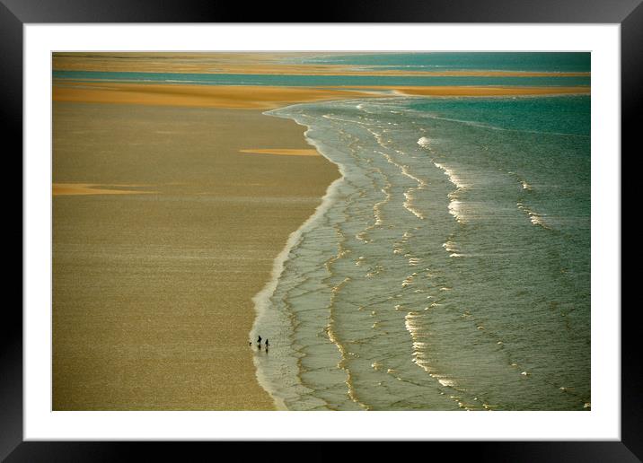Saunton Sands Framed Mounted Print by graham young