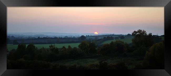 Autumn Sunset in the Chilterns Framed Print by graham young