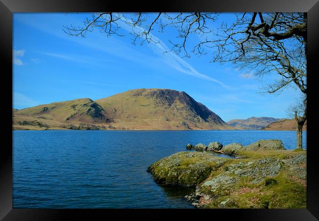 Crummock Water Framed Print by graham young